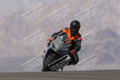 media/Oct-03-2022-Moto Forza (Mon) [[5f077a3730]]/Intermediate Group/Session 4 (Turn 9)/